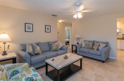 Southgate House | 3606 Villa Franca - Pet Friendly