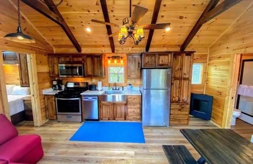 Twin Mountain Cabin | 37 m² Cabin ∙ 1 bedroom ∙ 4 guests