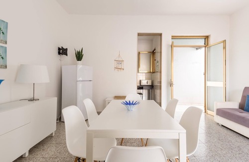 Padula Fede House | 3702 La Spiaggetta - Padula Fede by BarbarHouse