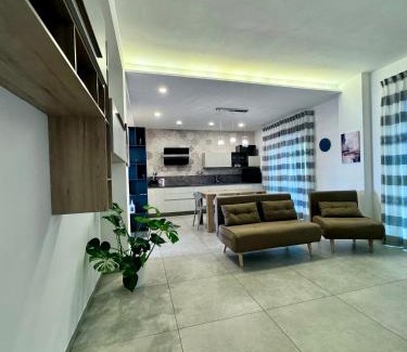 Guardiagrele Apartment | 37Suited