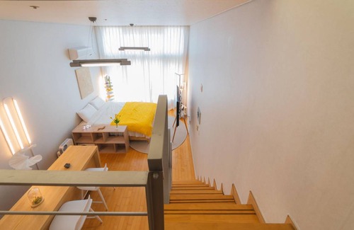Jeongja-dong Apartment | 38 m² Apartment ∙ 1 bedroom ∙ 4 guests