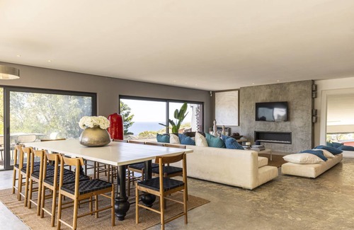 Monserrate Villa | 380 m² Villa ∙ 5 bedrooms ∙ 10 guests