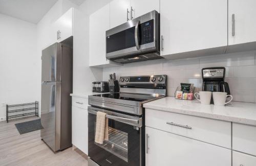 Loughman House | 384 Famagusta Drive