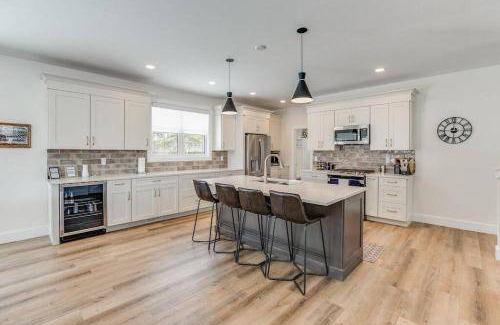 Wooded Estates House | 387 m² House ∙ 6 bedrooms ∙ 18 guests