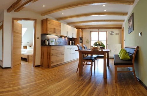Nittenau Apartment | 38qm-große Nichtraucher-Wohnung im Erdgeschoß