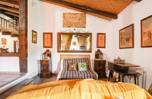 Valverde de Leganes Villa | 392 m² Villa ∙ 4 bedrooms ∙ 10 guests