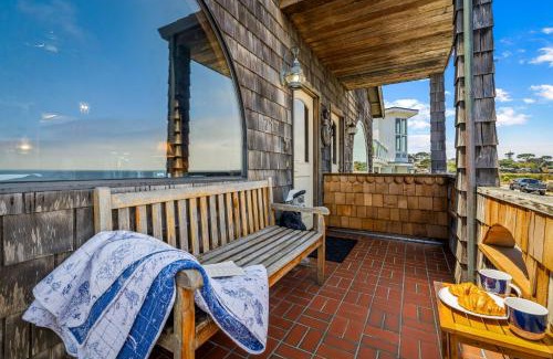 Pacific Grove Apartment | 3965 Marine Gardens Duplex