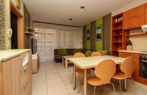 Balatonoszod Apartment | 399 - Modern szállás, vízparti apartmanban