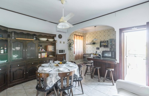 Taranto House | 3991 Villa Bea by Barbarhouse