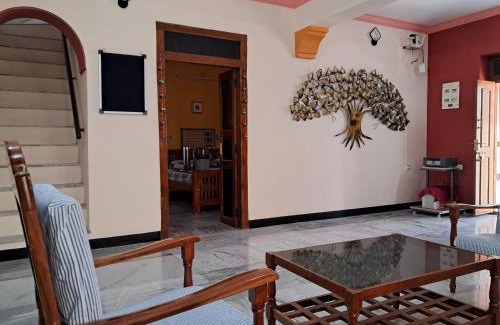 Thanjavur Villa | 3B2HK Orange Homestay - near Big Temple