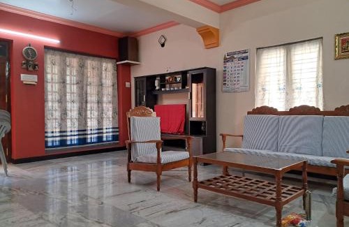 Thanjavur Villa | 3B2HK Orange Homestay - near Big Temple