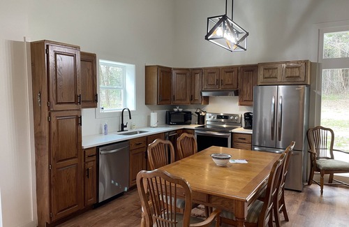 Athens House | 3bd 2bth Barndominium home is 17 mi from Canton 1st Monday. Hunting and fishing