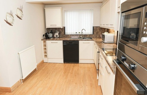 Ridgeway House | 3BD Home in South Yorkshire