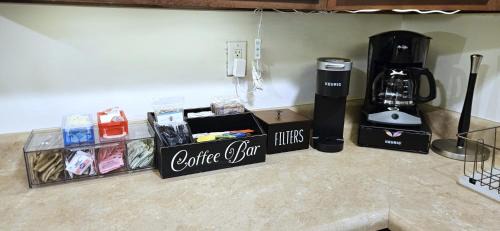 Page House | 3Bd, King, Brkfst, Large TVs, WD, Sleeps 11, BBQ