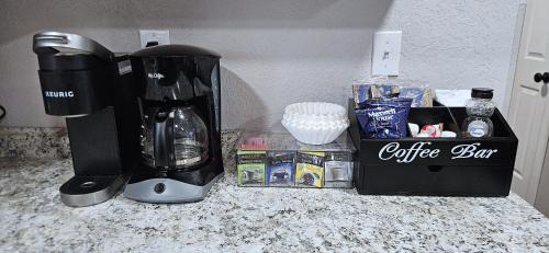 Page House | 3Bd, King, Brkfst, Large TVs, WD, Sleeps 11, BBQ