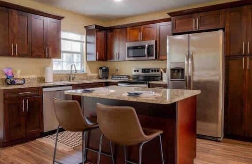 Greater Northdale House | 3bdr/2bath Home Tampa-Lutz area-20 min to Stadium