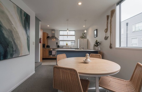 Parnell House | 3BDR Getaway | Near CBD | Car Park