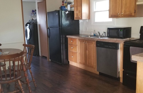 Millersville House | 3bdrm 2bth country setting close to Nashville and popular attractions pets ok