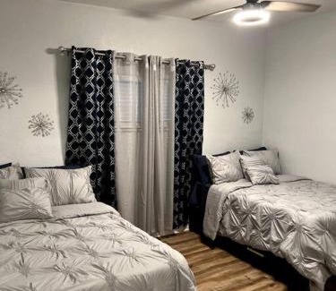 Pine Hills House | 3bdrm home near Orlando Fairground, Downtown & Universal