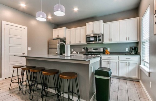Midwest City House | 3Bed/2.5B In Heart Of MW City