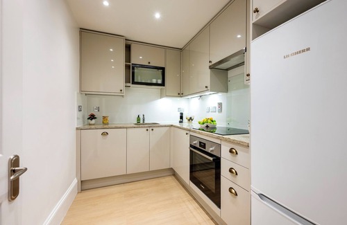 Bayswater Apartment | 3Bed-2Bath Central London- Hyde Park- Paddington