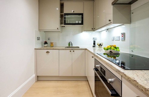 Bayswater Apartment | 3Bed-2Bath Central London- Hyde Park- Paddington