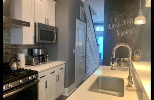 Eckington Villa | 3Bed 2Bath Downtown DC's Best Near Everything