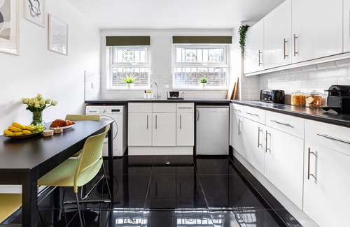 Haggerston House | 3bed Bright Cosy House Haggerston, parking & garden