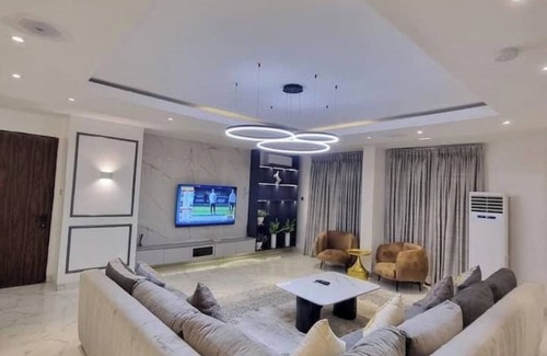 Ikoyi Apartment | 3bed/WI-FI/24/7 Electricity Banana Island Road