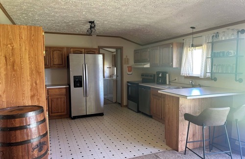 Sturgis Cabin | 3Bedroom, 2 Bath Cabin Located in Sturgis South Dakota just minutes from Downtown Sturgis