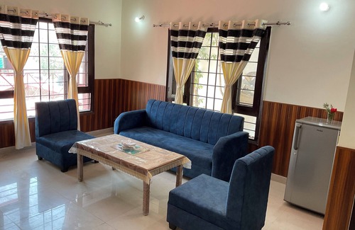 Bhimtal Cottage | 3BHK Villa near Bhimtal with Sukha valley View and parking space!