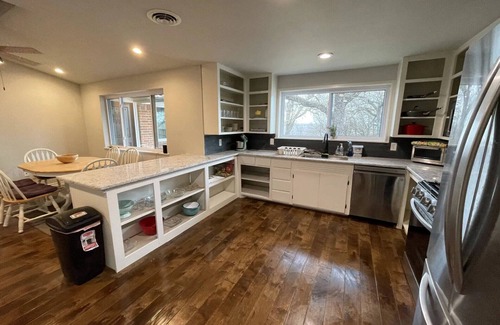 Mineral Wells House | 3BR 2BA house with a beautiful view