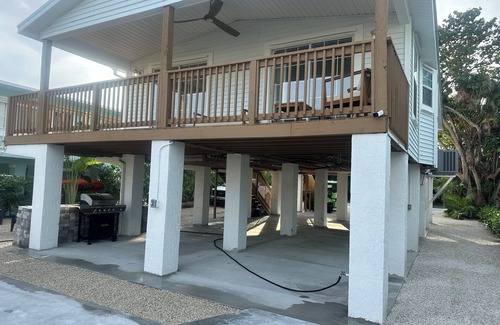 Long Key House | 3BR/2BA remodeled home in Florida Keys on canal with direct ocean access.