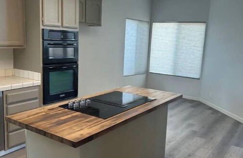 Discovery Bay House | 3BR/3BA Golf Gem Near Marinan