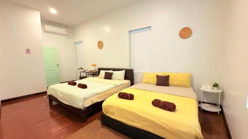 Si Phraya Villa | 3BR 5BedVilla Silom China town BTS Surasak Special offer