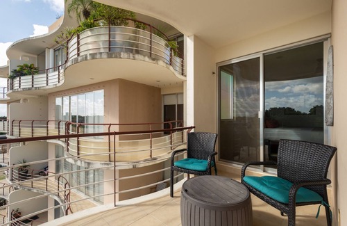 Cancun Apartment | 3BR Apt with Pool