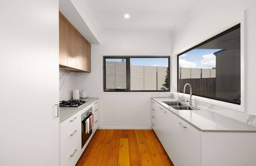 Gold Coast House | 3BR Cozy Retreat in Hope Island, Family-frendly