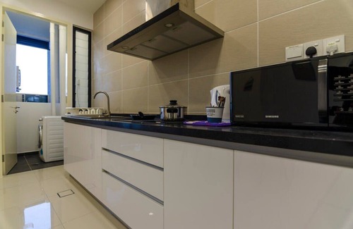 Medini Apartment | 3BR D'Pristine Suite Near LEGOLAND, Stunning Views