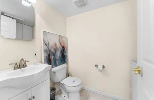 St. Charles House | 3BR Family Haven: Spacious Townhome | Free Parking