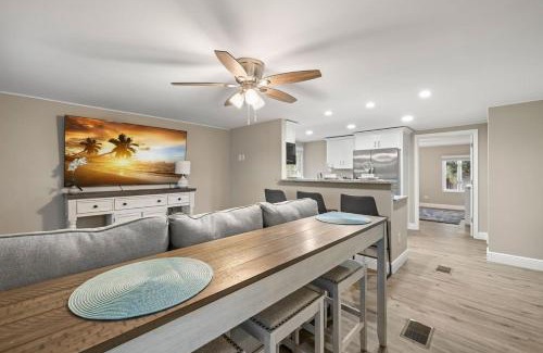 Palm Harbor House | 3BR Guest Escape with Pool and Theater