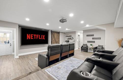 Palm Harbor House | 3BR Guest Escape with Pool and Theater