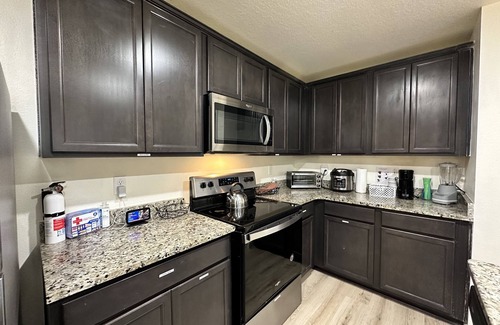 Brooksville House | 3BR Home, Modern Amenities, Patio - FL Escape Awaits!