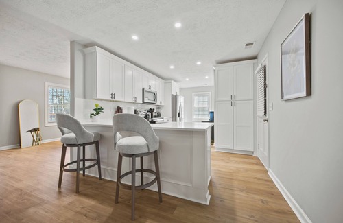 Lawrenceville Apartment | 3BR House with Patio + Sunroom + Grill