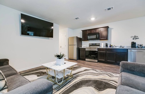 San Angelo House | 3BR Moments from Goodfellow AFB!