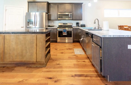 The Gate House | 3BR Parkside Home | Perfect Location / ABODEbucks
