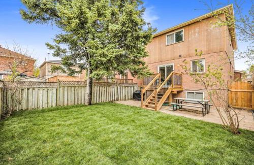 Pickering House | 3BR Pickering Retreat with BBQ and Patio Delight