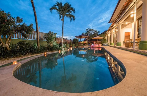 Cemagi Villa | 3BR Villa, 12Mins Away From Batu Bolong Beach! W/Spacious Swimming Pool
