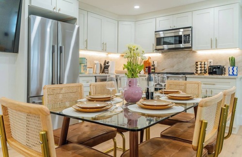 North End House | 3BR3Bth Entire House/Steps to Downtown & TD Garden