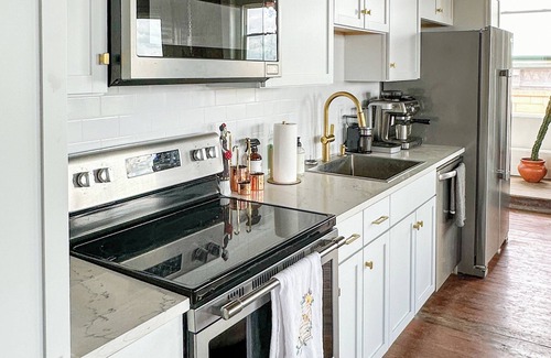 Honey Grove House | 3E Sunrise View