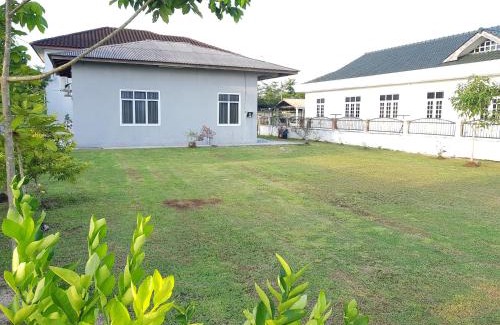 Kampung Kubang Tangga House | 3H REST HOUSE @ HOMESTAY